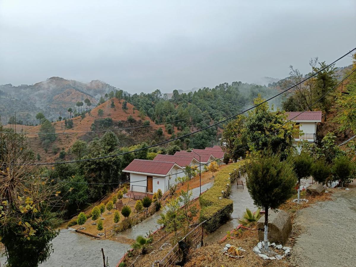 Skywood Resort Shoghi Shogi Exterior foto